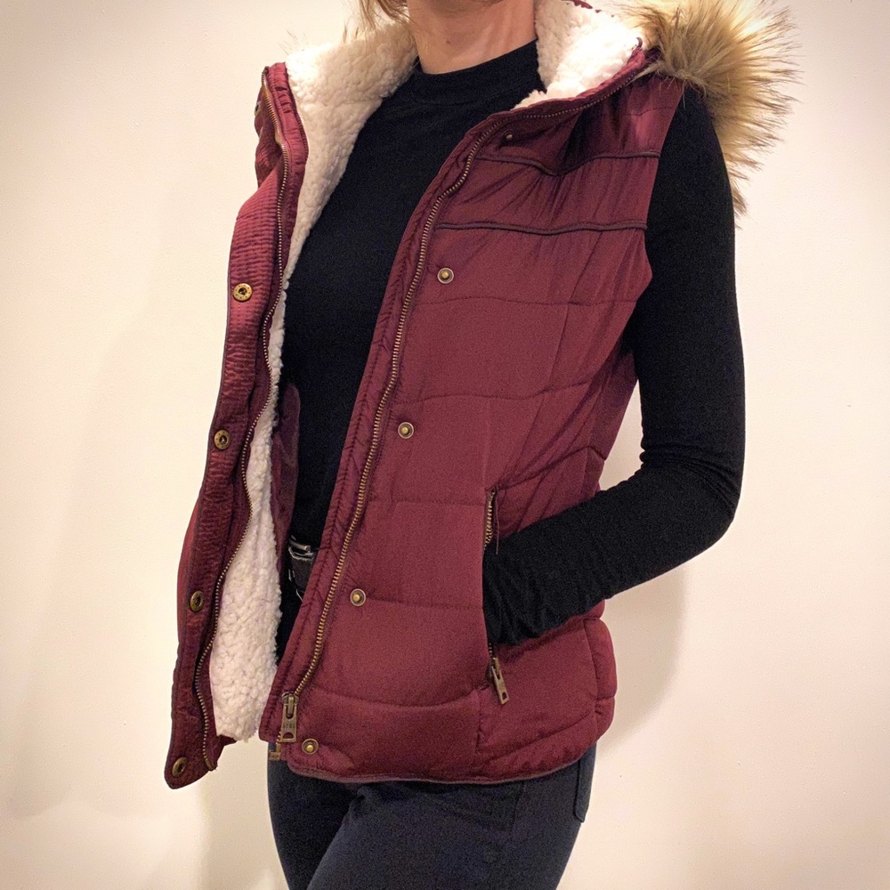 Maroon vest